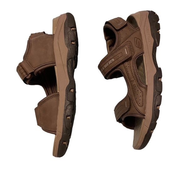 Mens Skechers Relaxed Fit Luxe Foam Tresmen
Garo Brown Vegan‎ Sandals
Size 10 - Picture 4 of 8